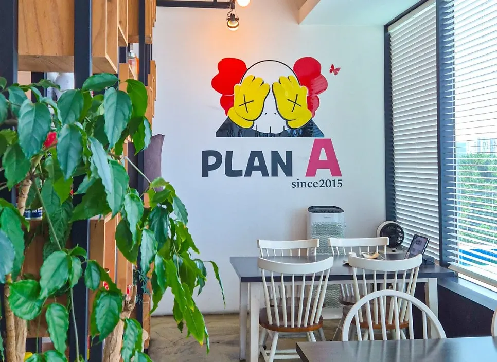 Main image of Plan A, an ocean-view restaurant at Songdo Beach in Pohang