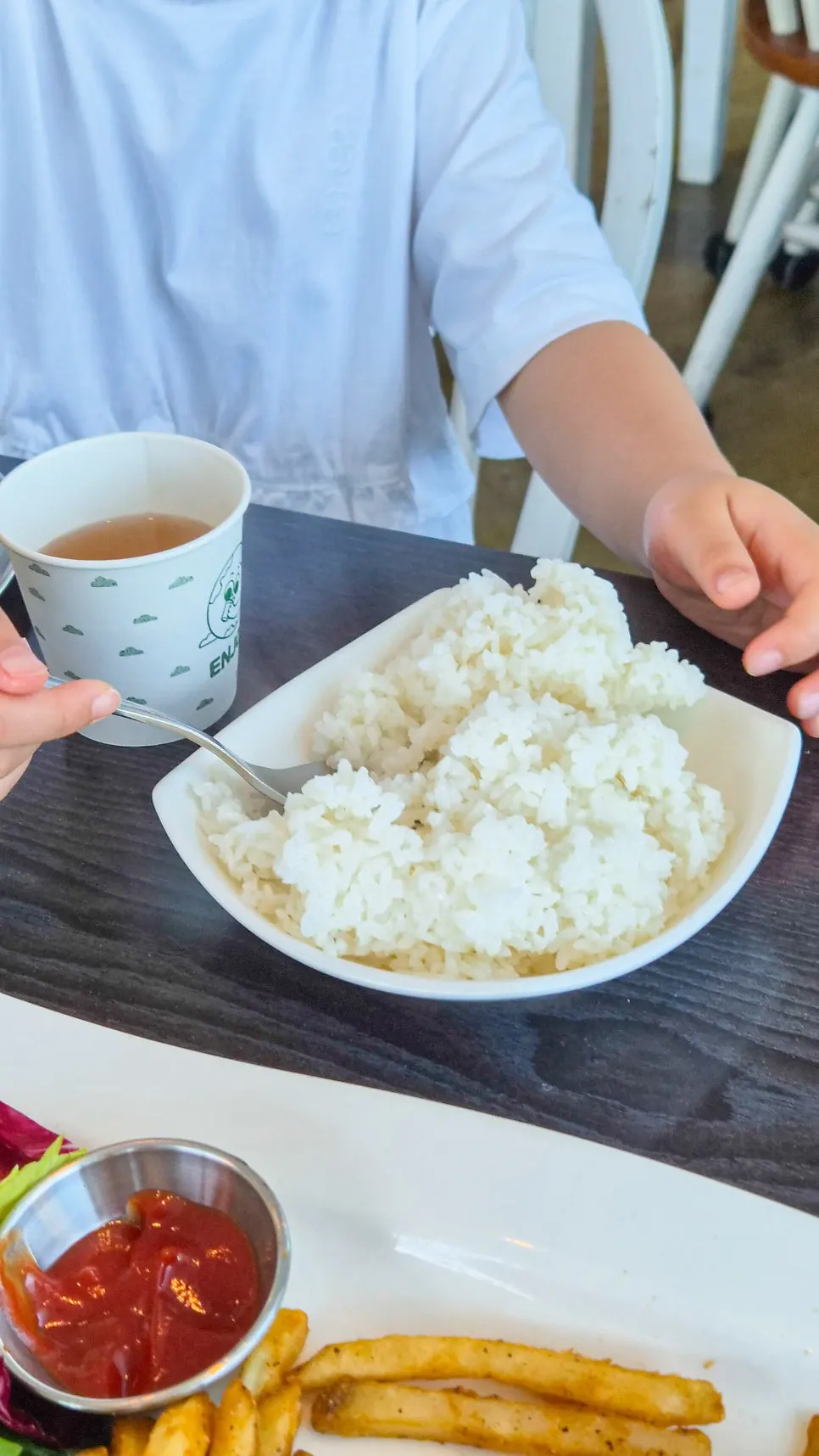 Chop steak served together with white rice