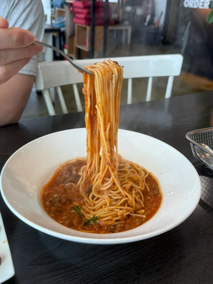 쇠고기 토마토 스파게티 한 접시