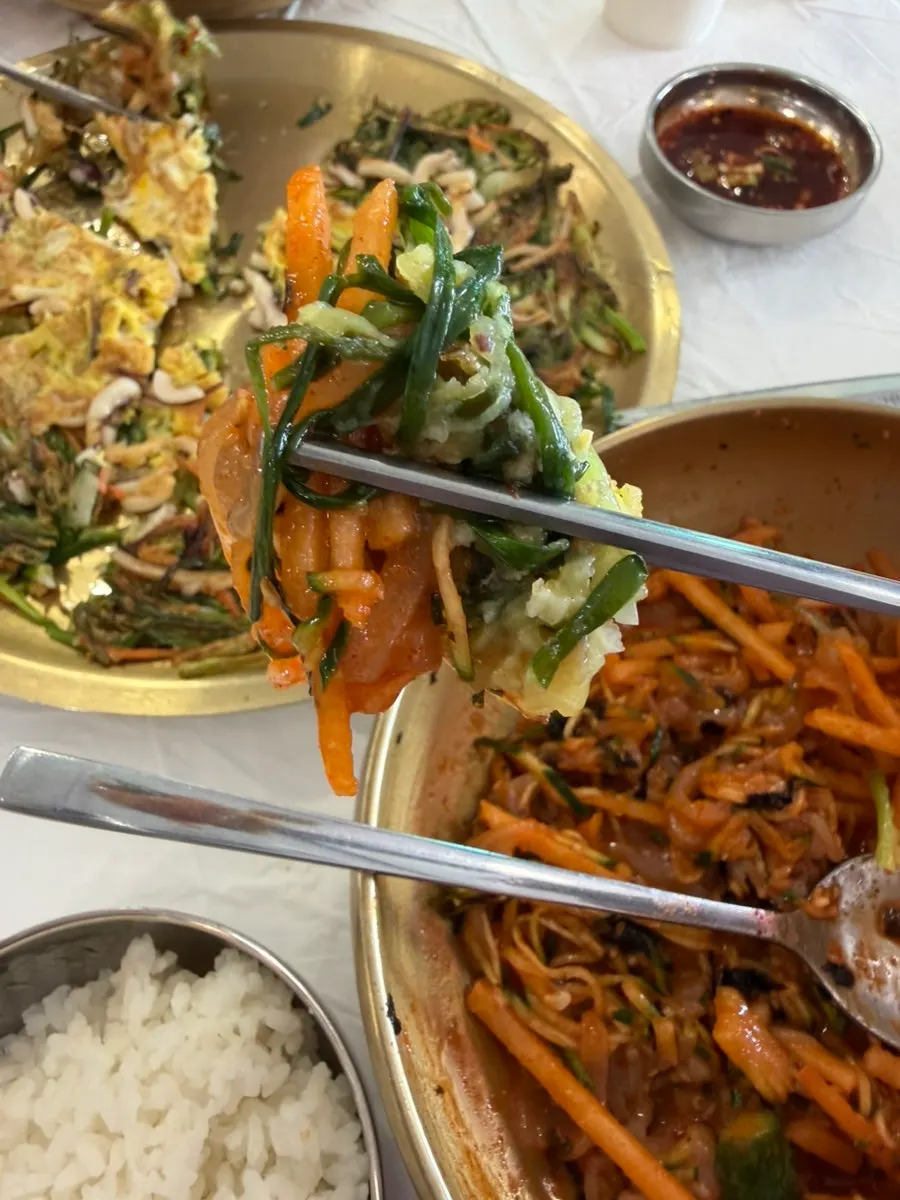 Squid pajeon with chili peppers