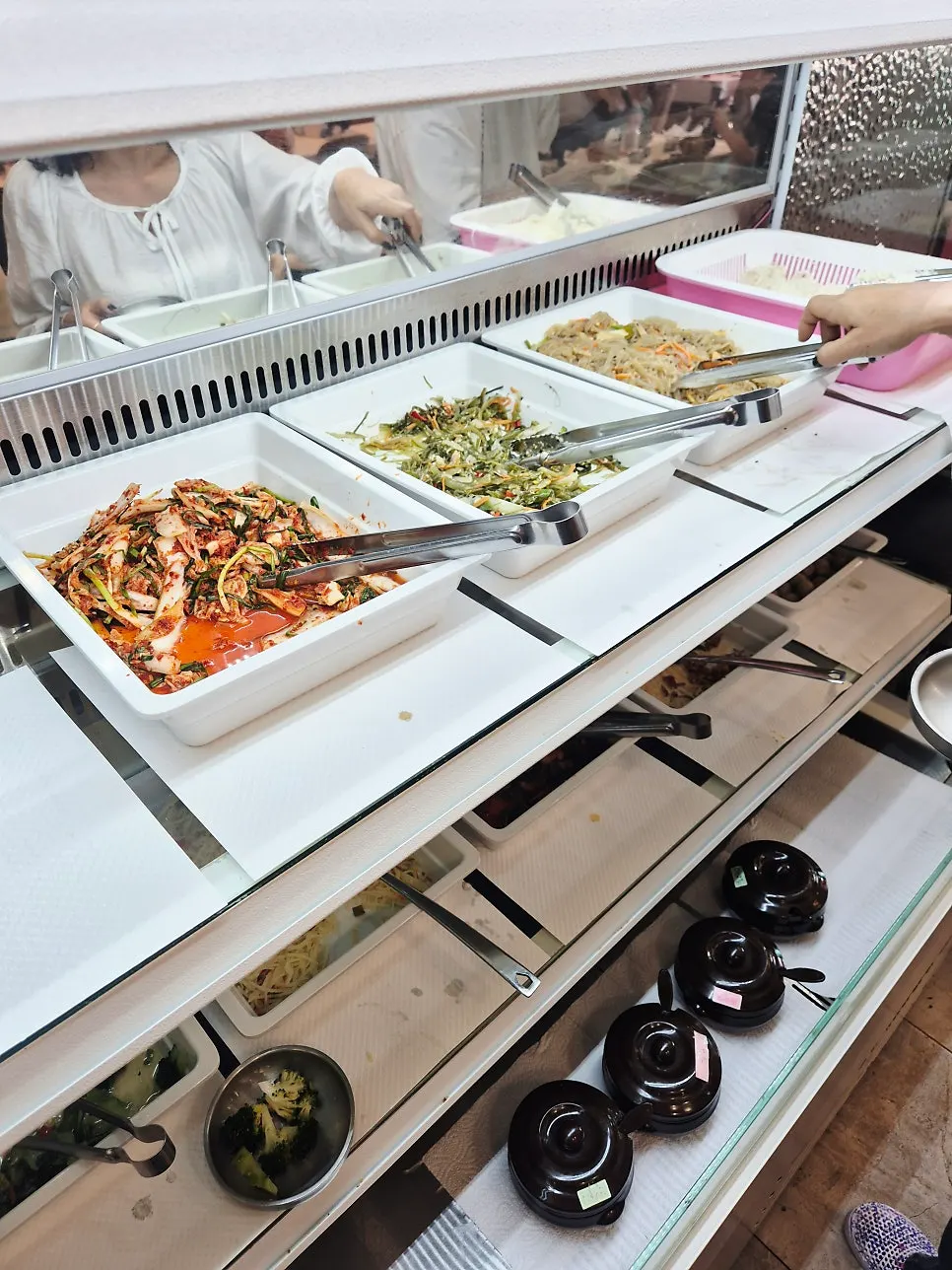 퐝물회 셀프바 반찬 코너