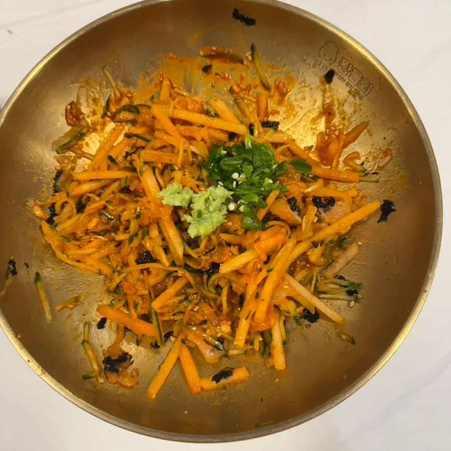 A bowl of soft flounder mulhoe