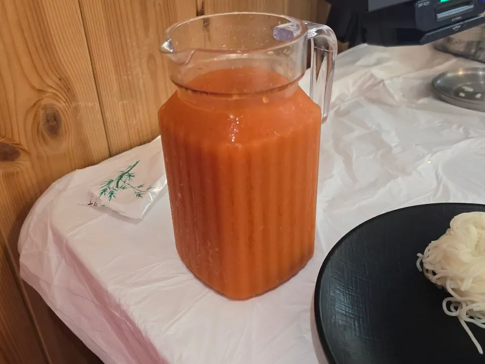 Cool mulhoe broth served separately