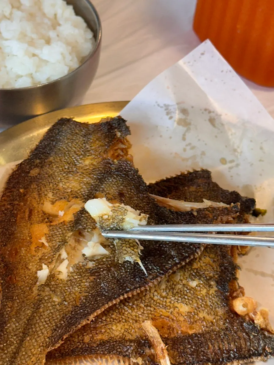오징어튀김과 떡볶이 소스 조합