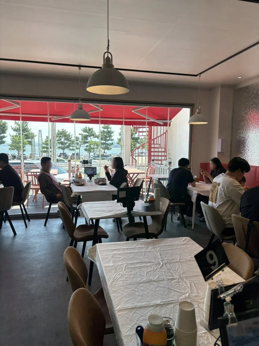 퐝물회 메뉴판 사이드 메뉴 페이지