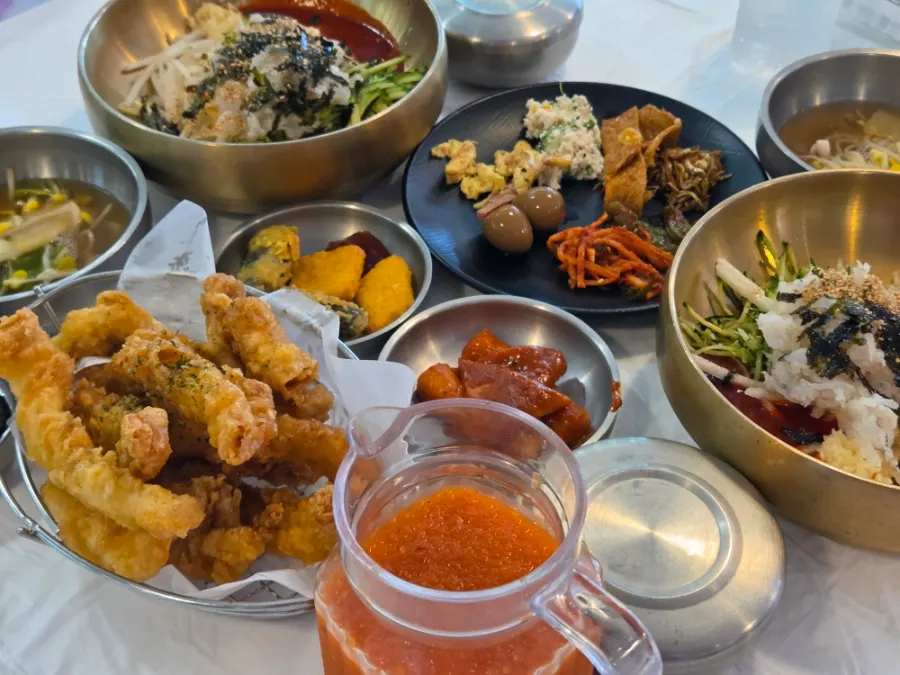 A full spread of squid mulhoe and fried squid