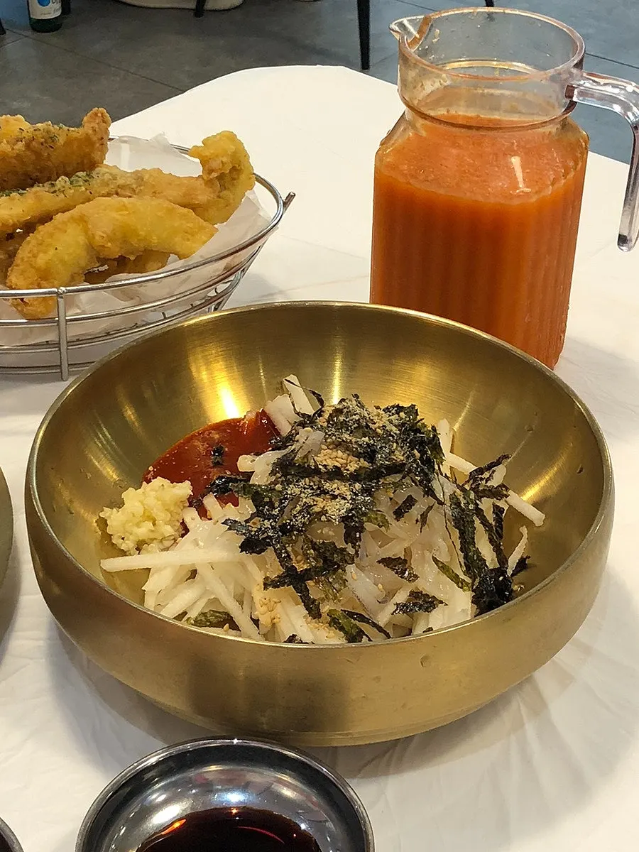 A bowl of the ordered squid mulhoe