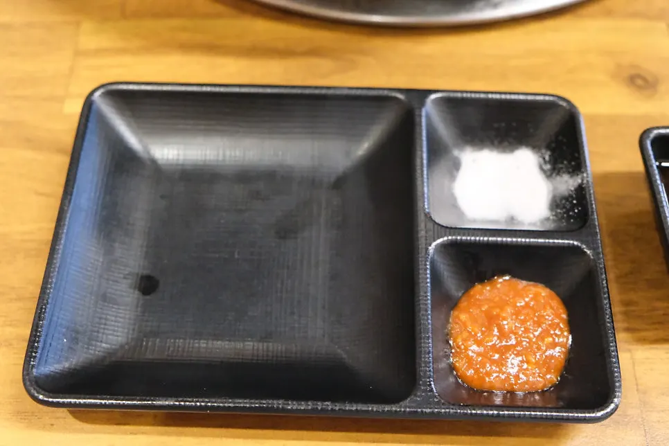 Makchang order spread at a barbecue restaurant