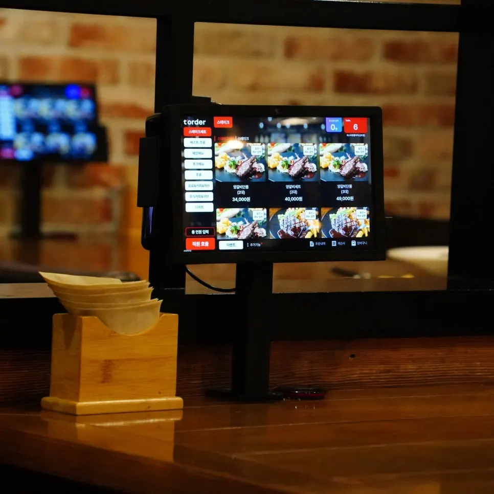 Order tablet placed on the table