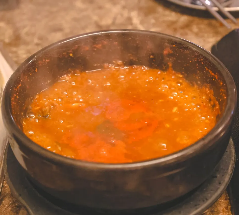 Warmed meljeot served at Pork80