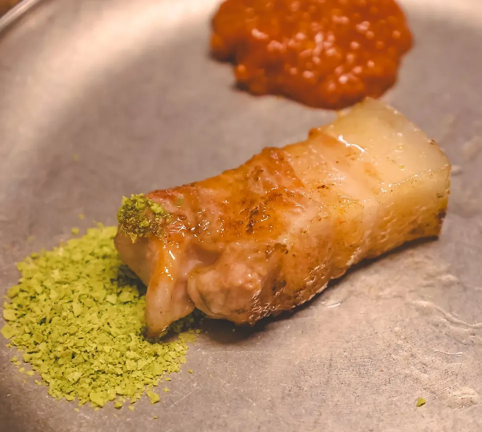 Black pork dipped in matcha salt