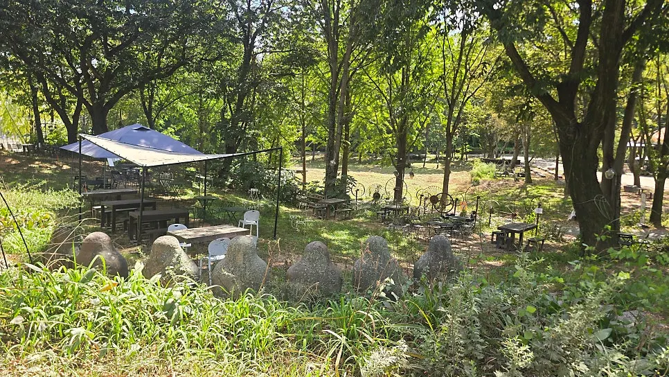 Terrace seating and photo zone at Forerest