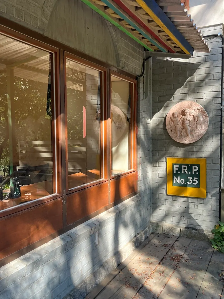 Outdoor terrace seating at Forerest