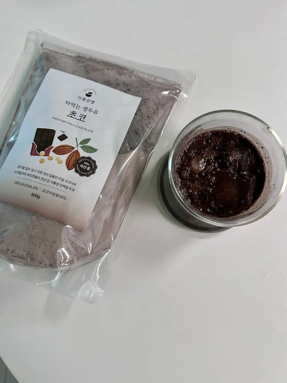 초코 두유 분말로 만든 간식과 음료
