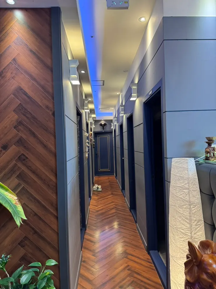 Private room for a solo aroma oil massage