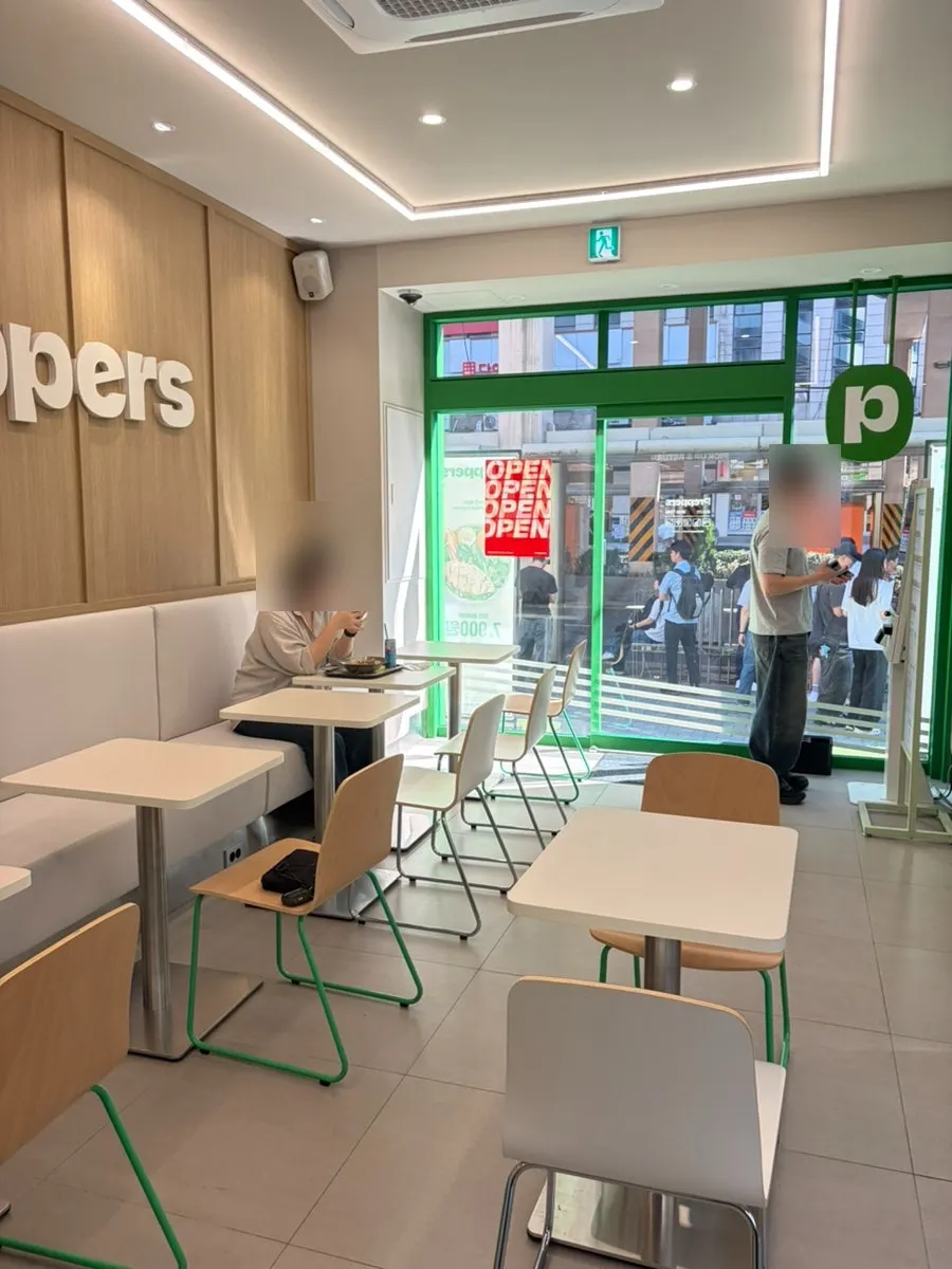 프레퍼스 노원역점 2인석 테이블