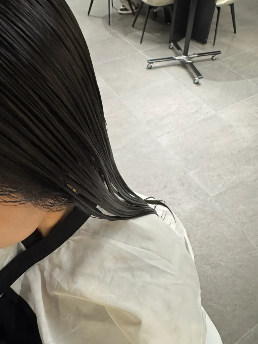 Magic setting heat perm treatment in progress