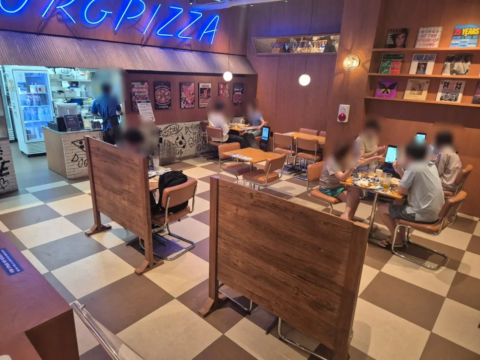 Pug Pizza House entrance with dog-friendly signage