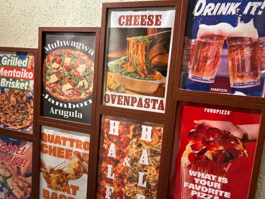 Storefront view of Pug Pizza House Sillim Branch