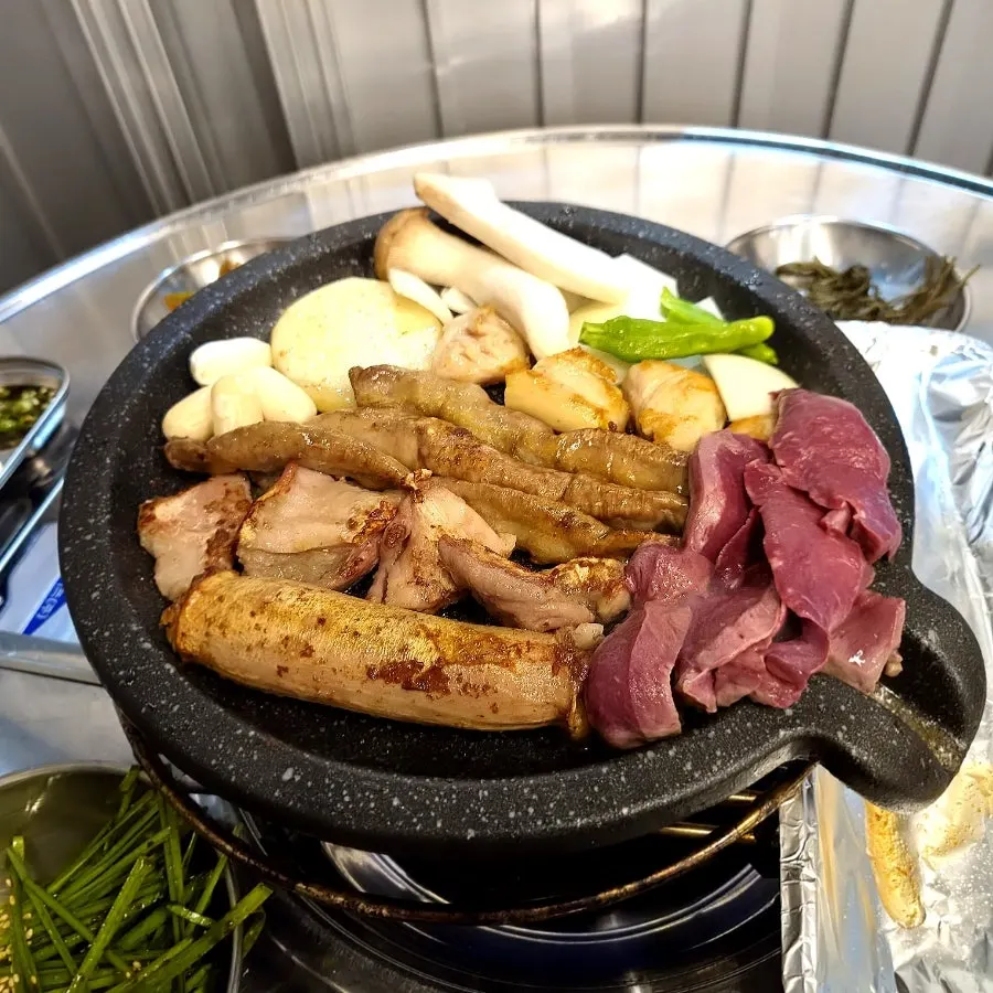 푸짐반판 600g 곱창 특양 막창 대창 염통 구성