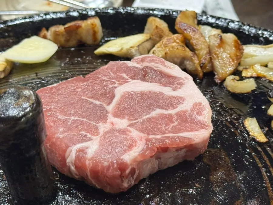 Kimchi grilled in pork fat