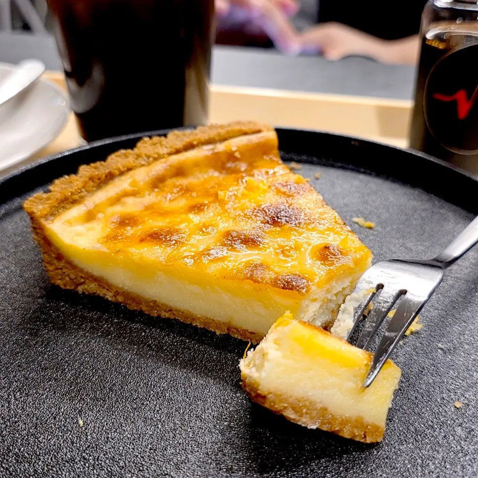 Close-up of the crumble topping on the brûlée pie
