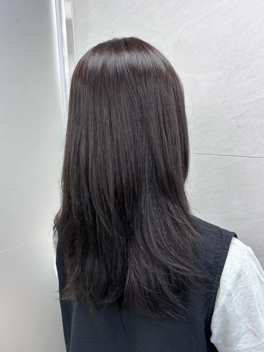 Back view of the finished matt brown dye