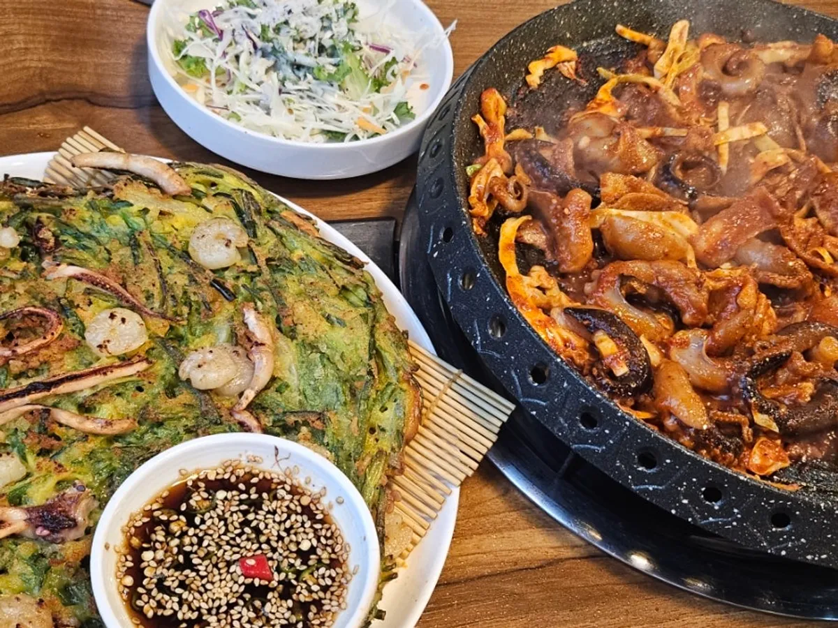 Close-up of the seafood pancake packed with seafood