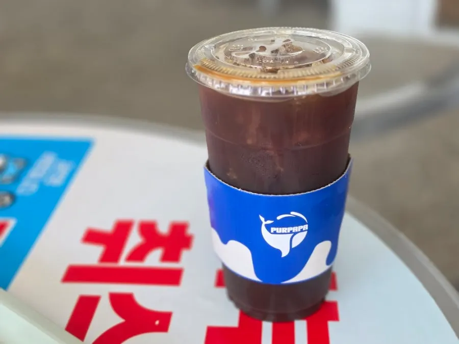 1-liter Americano placed on the table