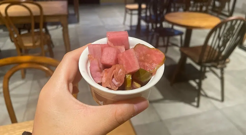 주문한 브런치 메뉴 상차림