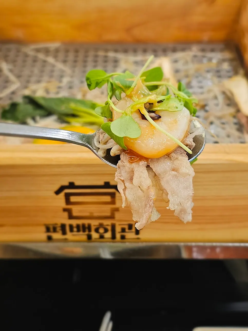 Cypress steam meat paired with vegetables