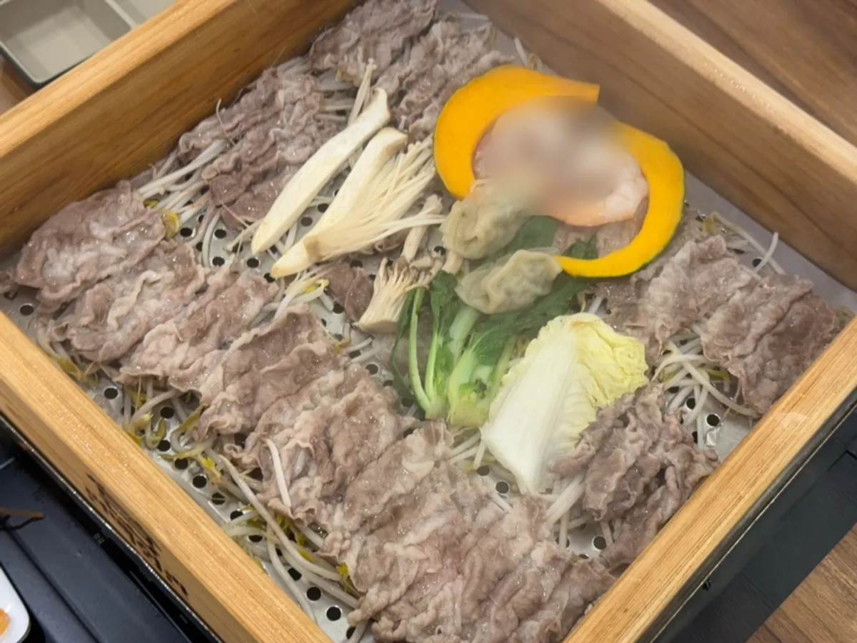 편백회관 동탄점 편백찜과 샤브샤브 상차림
