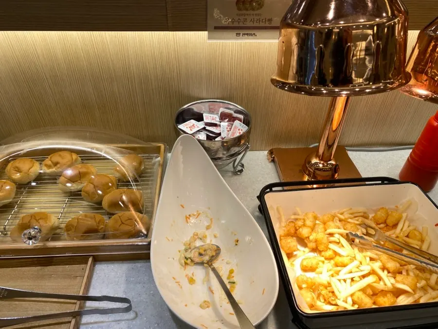 Snack corner display at the salad bar