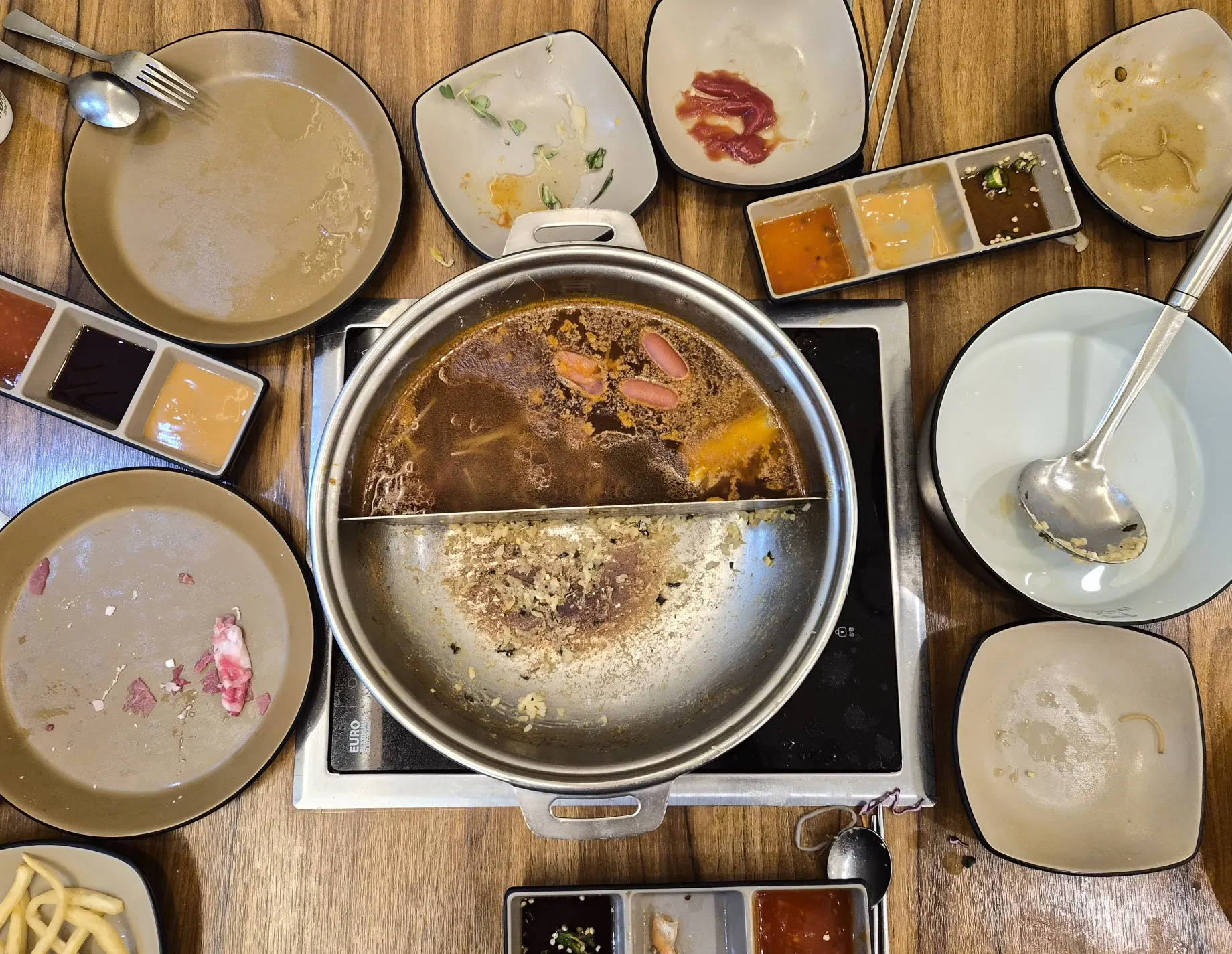 살얼음이 올라간 후식 미숫가루