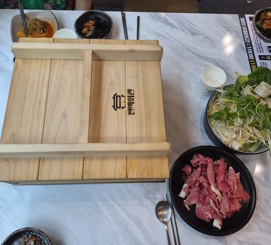 Cypress steamer set up on the table