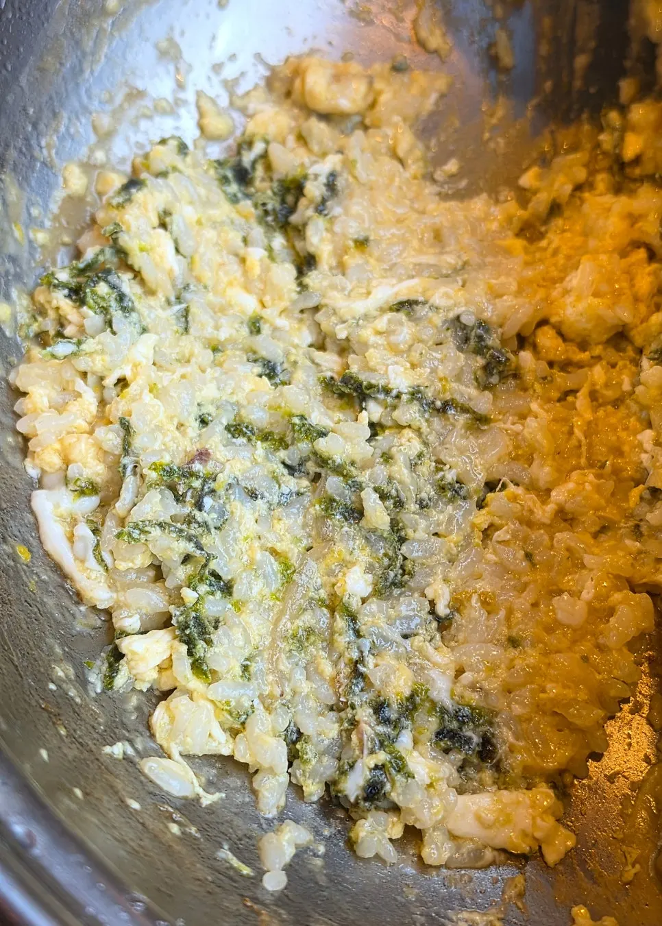 Knife-cut noodles added into the shabu-shabu broth