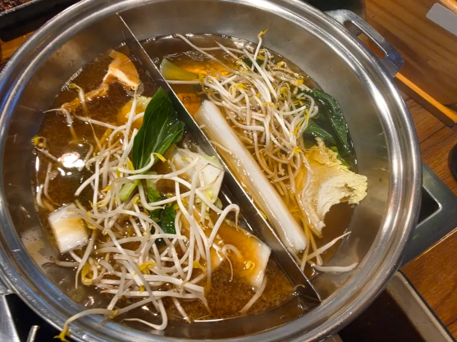 Katsuo broth shabu-shabu pot with vegetables added