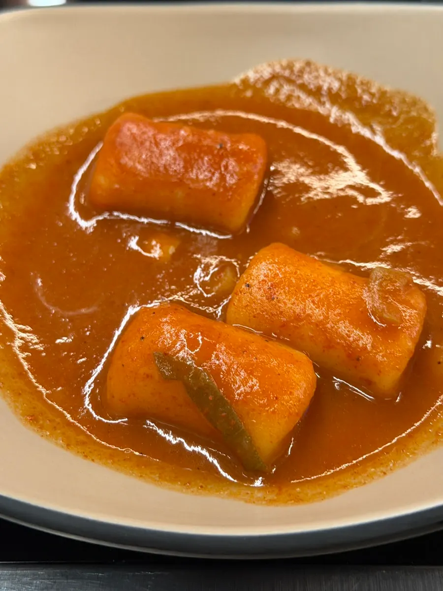 도톰한 떡볶이 접시
