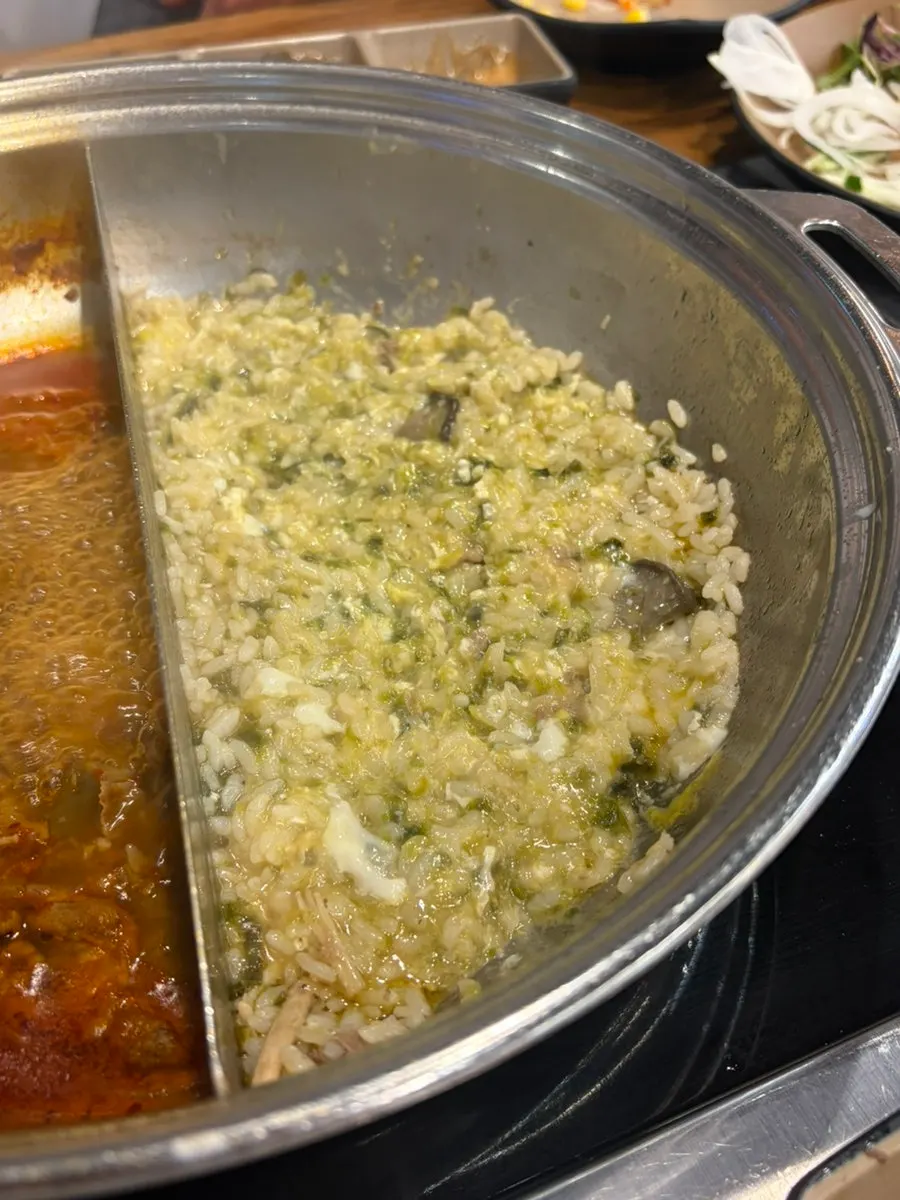 Self-serve porridge made with rice and egg in katsuo broth