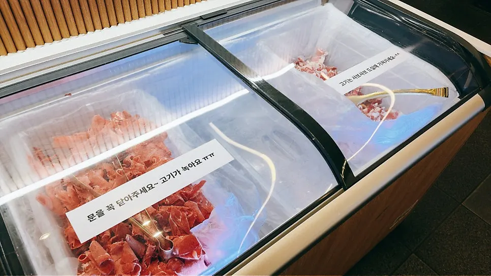 All-you-can-eat pork neck section