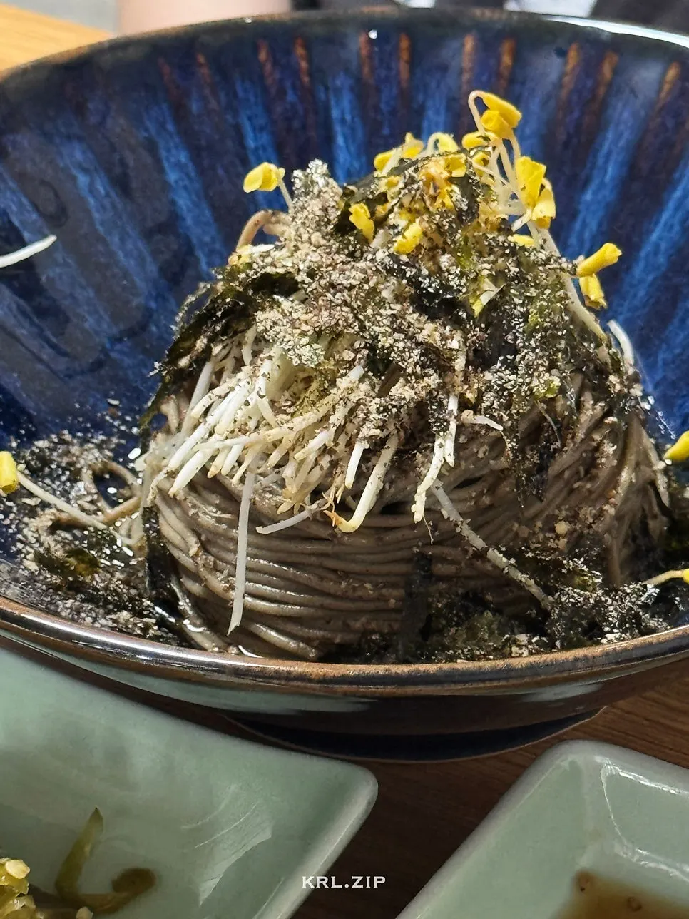 作为主菜点的生拌荞麦面