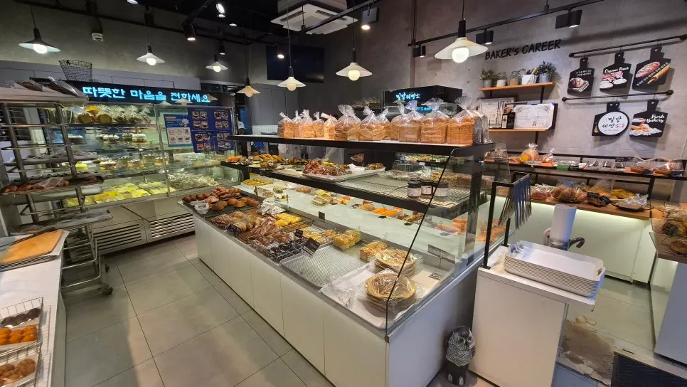 Parking information for Milbat Bakery Pyeongchon