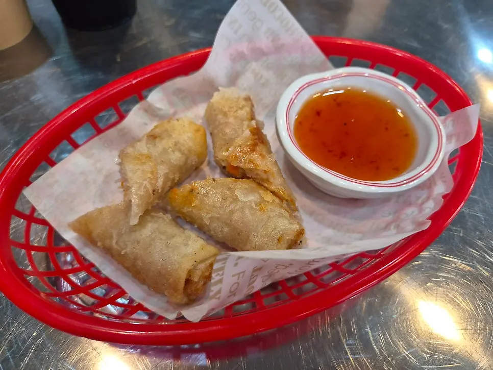 Cha gio chosen as the set's fried item
