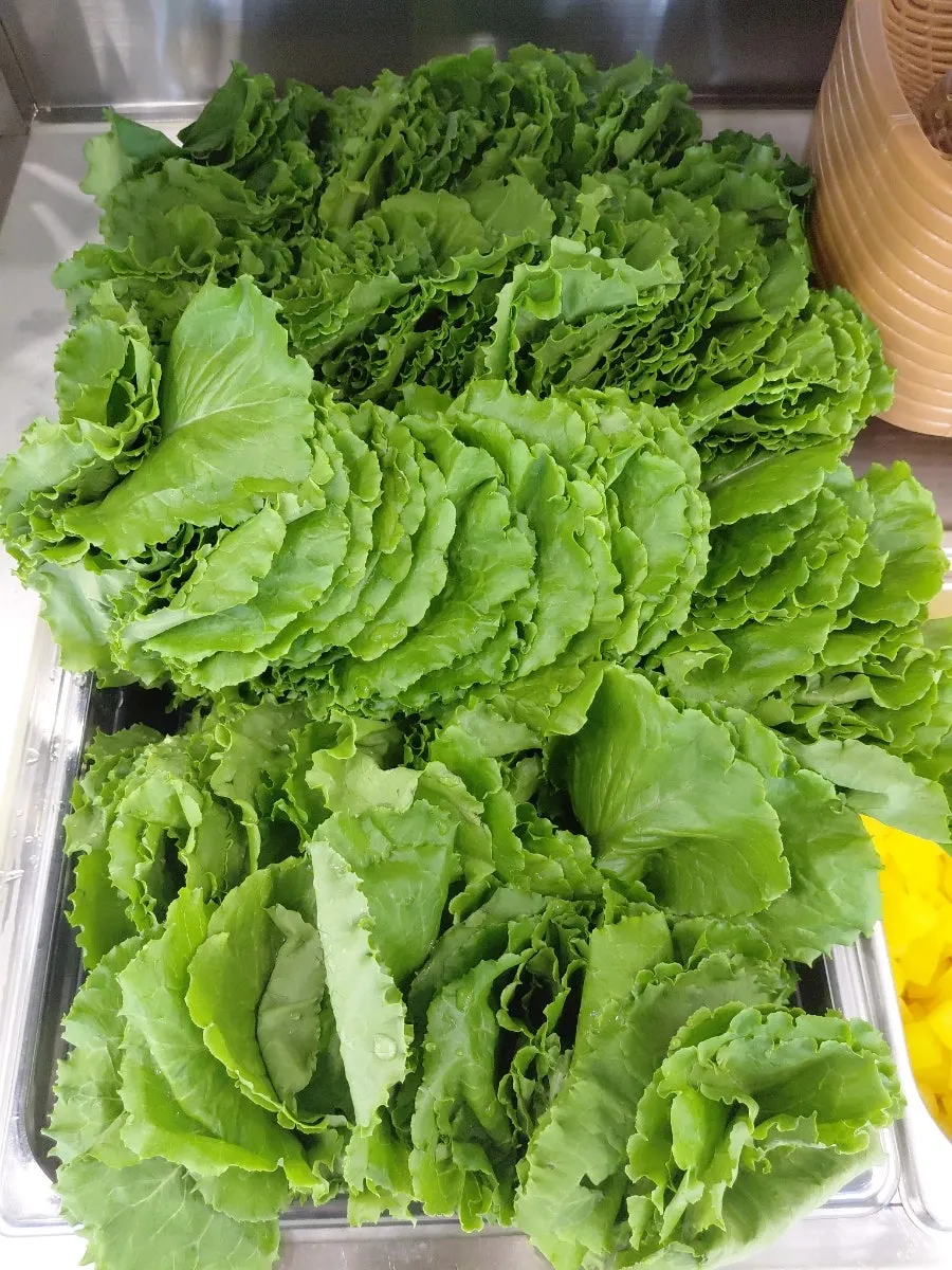 Wrap vegetables at the self-serve bar