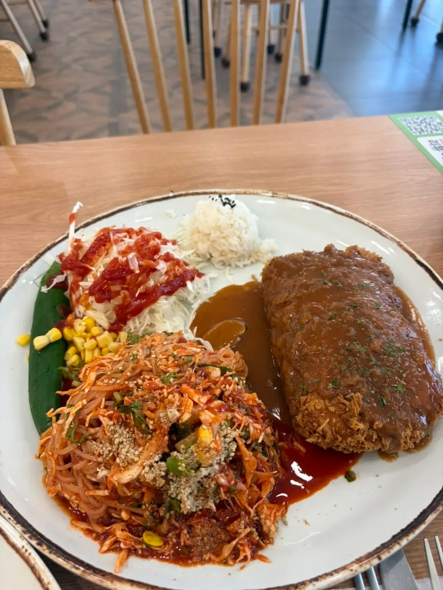 Jinsim Jjol Cheese Katsu with jjolmyeon and cheese donkatsu on one plate