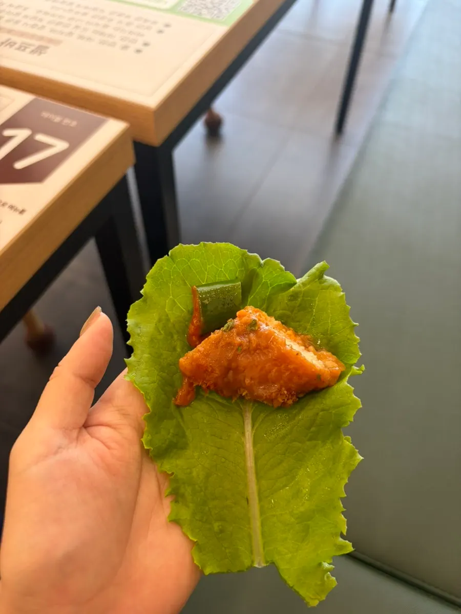 Donkatsu wrapped in lettuce