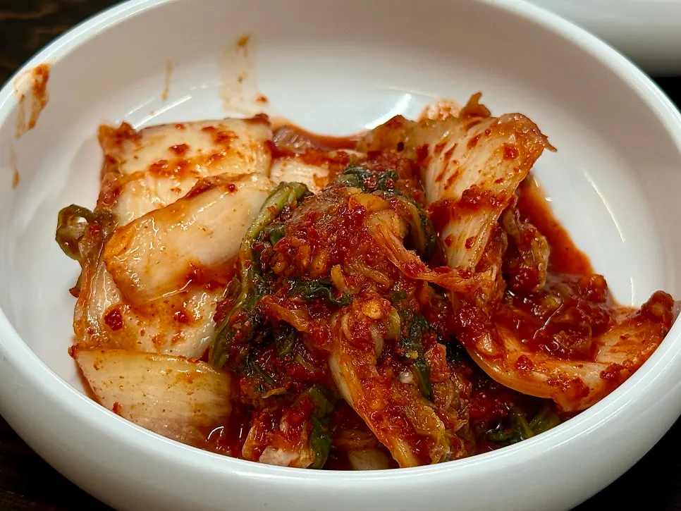 Plate of kkakdugi at Pyeongidambaek