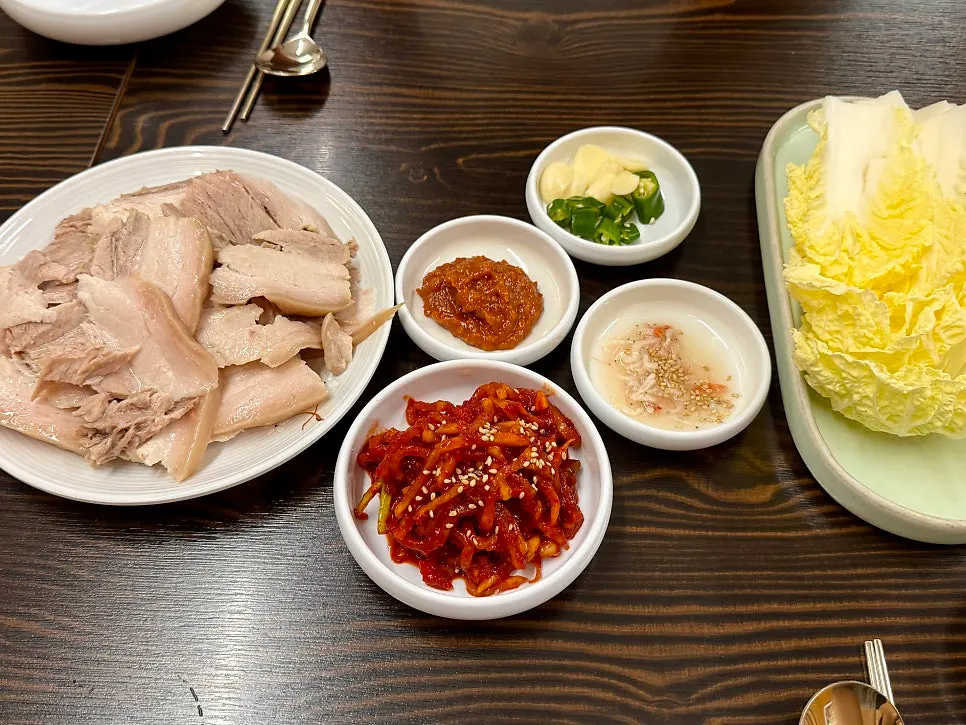 Napa cabbage kimchi that pairs perfectly with kalguksu
