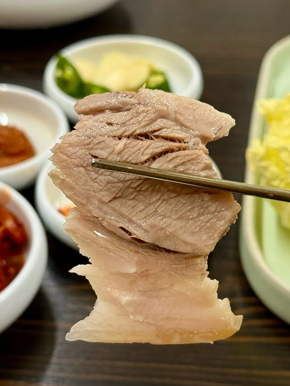Bossam pork with an even ratio of lean meat and fat