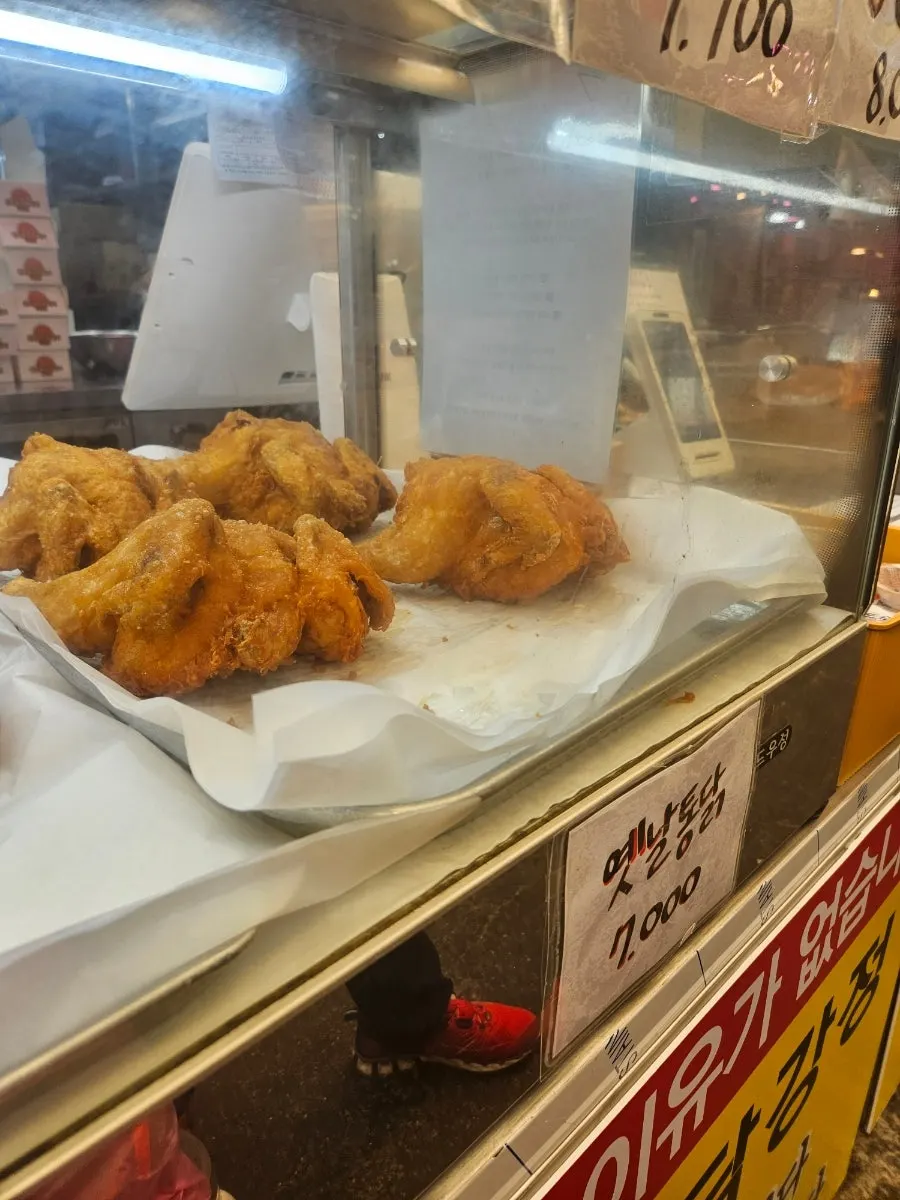 Menu and price list at Pyeongjeong Dakgangjeong